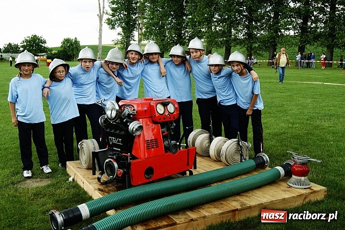 Zdjęcie w galerii na portalu naszraciborz.pl: Krzanowice i Pietraszyn ponownie na mistrzowskim tronie wiadomości z regionu