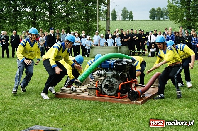 Zdjęcie w galerii na portalu naszraciborz.pl: Krzanowice i Pietraszyn ponownie na mistrzowskim tronie wiadomości z regionu