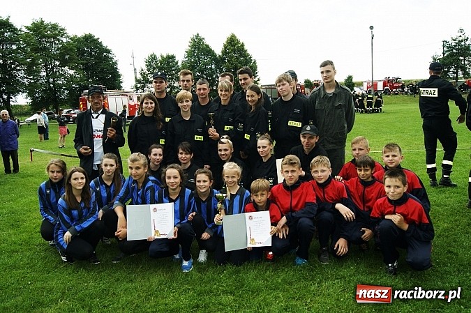 Zdjęcie w galerii na portalu naszraciborz.pl: Krzanowice i Pietraszyn ponownie na mistrzowskim tronie wiadomości z regionu