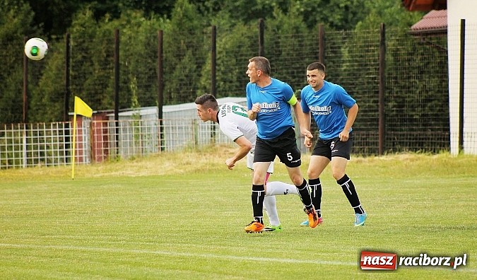 Zdjęcie w galerii na portalu naszraciborz.pl: LKS Buk Rudy mistrzem klasy A. Tak się cieszono z awansu  wiadomości z regionu