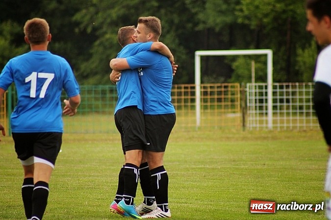 Zdjęcie w galerii na portalu naszraciborz.pl: LKS Buk Rudy mistrzem klasy A. Tak się cieszono z awansu  wiadomości z regionu