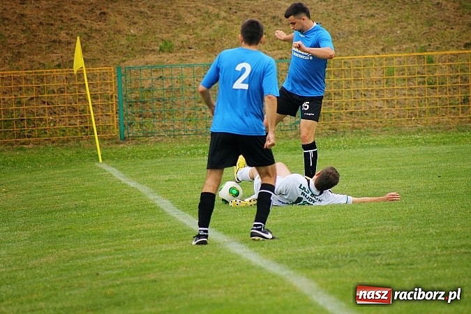 Zdjęcie w galerii na portalu naszraciborz.pl: LKS Buk Rudy mistrzem klasy A. Tak się cieszono z awansu  wiadomości z regionu