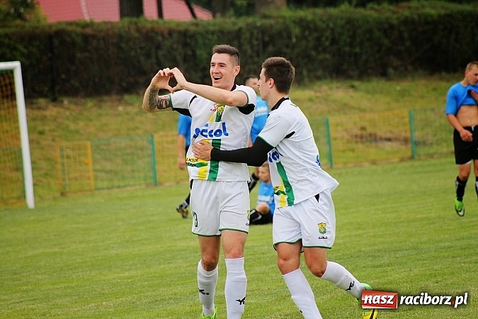 Zdjęcie w galerii na portalu naszraciborz.pl: LKS Buk Rudy mistrzem klasy A. Tak się cieszono z awansu  wiadomości z regionu