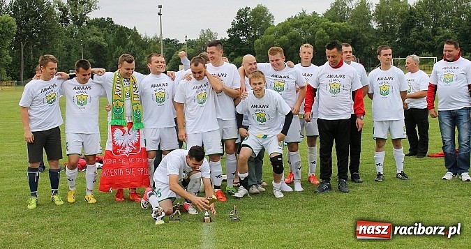 Zdjęcie w galerii na portalu naszraciborz.pl: LKS Buk Rudy mistrzem klasy A. Tak się cieszono z awansu  wiadomości z regionu