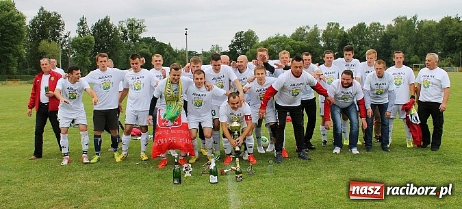 Zdjęcie w galerii na portalu naszraciborz.pl: LKS Buk Rudy mistrzem klasy A. Tak się cieszono z awansu  wiadomości z regionu