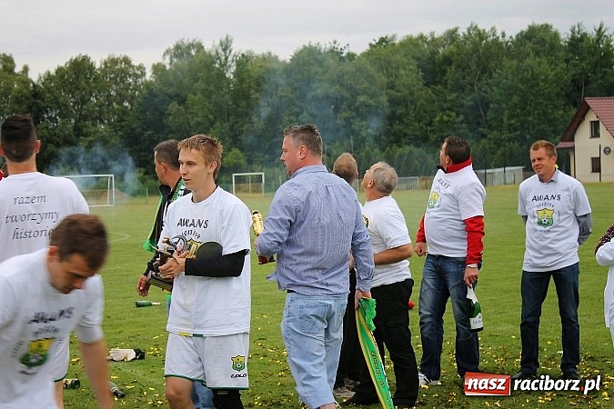 Zdjęcie w galerii na portalu naszraciborz.pl: LKS Buk Rudy mistrzem klasy A. Tak się cieszono z awansu  wiadomości z regionu
