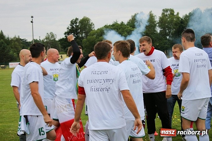 Zdjęcie w galerii na portalu naszraciborz.pl: LKS Buk Rudy mistrzem klasy A. Tak się cieszono z awansu  wiadomości z regionu