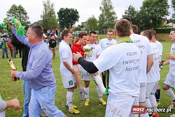 Zdjęcie w galerii na portalu naszraciborz.pl: LKS Buk Rudy mistrzem klasy A. Tak się cieszono z awansu  wiadomości z regionu