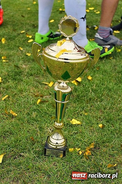 Zdjęcie w galerii na portalu naszraciborz.pl: LKS Buk Rudy mistrzem klasy A. Tak się cieszono z awansu  wiadomości z regionu