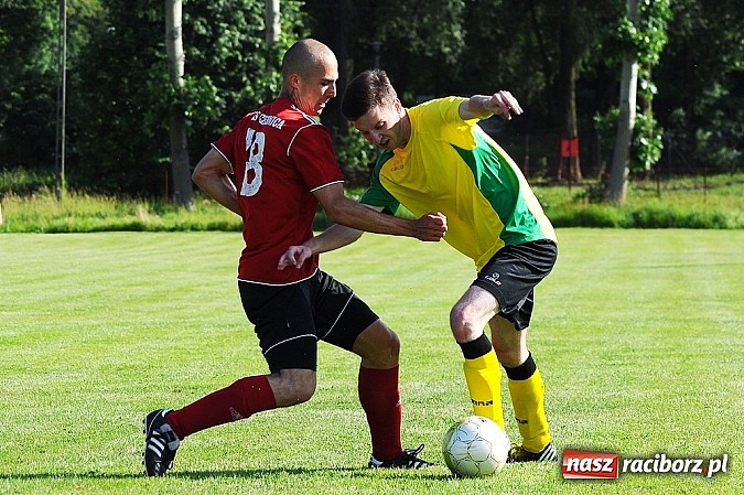 Zdjęcie w galerii na portalu naszraciborz.pl: Brzezie przegrało w Czernicy. Awans Zameczka do A klasy wiadomości z regionu