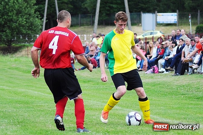 Zdjęcie w galerii na portalu naszraciborz.pl: Brzezie przegrało w Czernicy. Awans Zameczka do A klasy wiadomości z regionu