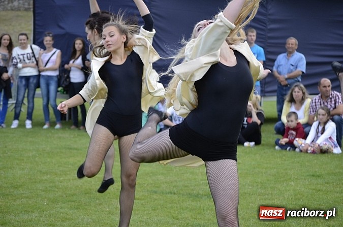 Zdjęcie w galerii na portalu naszraciborz.pl: Prezentacje grup z RCK drugiego dnia Dni Raciborza  wiadomości z regionu