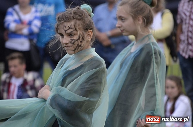 Zdjęcie w galerii na portalu naszraciborz.pl: Prezentacje grup z RCK drugiego dnia Dni Raciborza  wiadomości z regionu