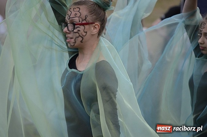 Zdjęcie w galerii na portalu naszraciborz.pl: Prezentacje grup z RCK drugiego dnia Dni Raciborza  wiadomości z regionu