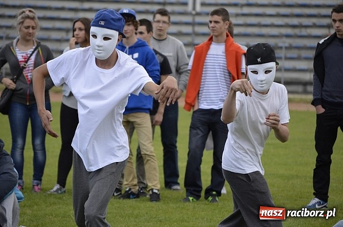 Zdjęcie w galerii na portalu naszraciborz.pl: Prezentacje grup z RCK drugiego dnia Dni Raciborza  wiadomości z regionu