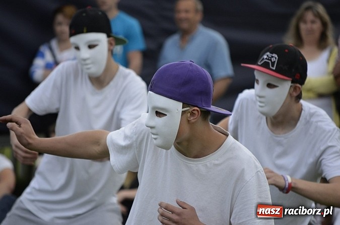 Zdjęcie w galerii na portalu naszraciborz.pl: Prezentacje grup z RCK drugiego dnia Dni Raciborza  wiadomości z regionu