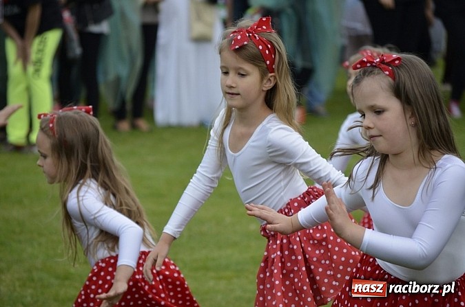 Zdjęcie w galerii na portalu naszraciborz.pl: Prezentacje grup z RCK drugiego dnia Dni Raciborza  wiadomości z regionu