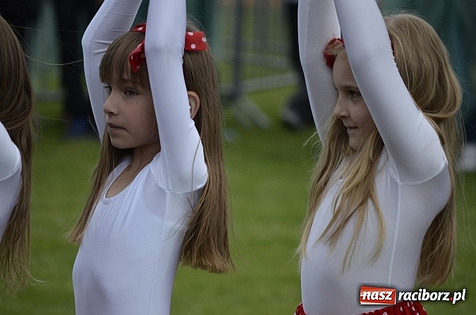 Zdjęcie w galerii na portalu naszraciborz.pl: Prezentacje grup z RCK drugiego dnia Dni Raciborza  wiadomości z regionu