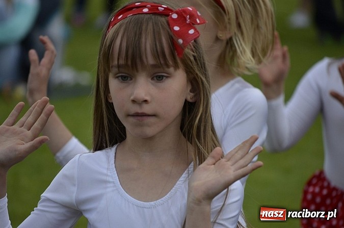 Zdjęcie w galerii na portalu naszraciborz.pl: Prezentacje grup z RCK drugiego dnia Dni Raciborza  wiadomości z regionu