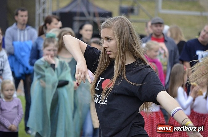 Zdjęcie w galerii na portalu naszraciborz.pl: Prezentacje grup z RCK drugiego dnia Dni Raciborza  wiadomości z regionu