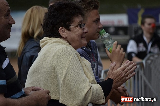 Zdjęcie w galerii na portalu naszraciborz.pl: Prezentacje grup z RCK drugiego dnia Dni Raciborza  wiadomości z regionu