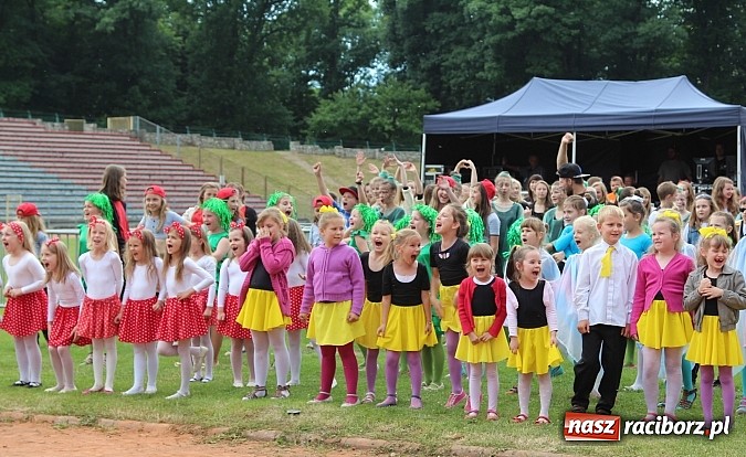 Zdjęcie w galerii na portalu naszraciborz.pl: Prezentacje grup z RCK drugiego dnia Dni Raciborza  wiadomości z regionu