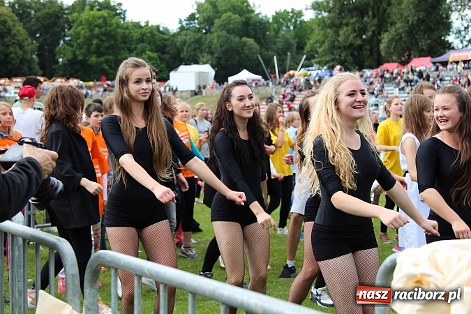 Zdjęcie w galerii na portalu naszraciborz.pl: Prezentacje grup z RCK drugiego dnia Dni Raciborza  wiadomości z regionu