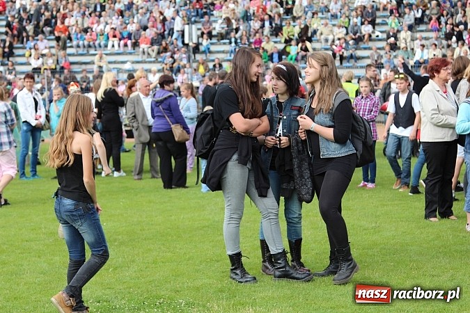 Zdjęcie w galerii na portalu naszraciborz.pl: Prezentacje grup z RCK drugiego dnia Dni Raciborza  wiadomości z regionu