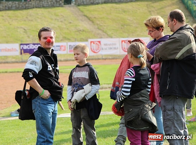 Zdjęcie w galerii na portalu naszraciborz.pl: Prezentacje grup z RCK drugiego dnia Dni Raciborza  wiadomości z regionu