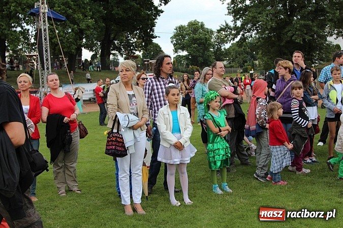 Zdjęcie w galerii na portalu naszraciborz.pl: Prezentacje grup z RCK drugiego dnia Dni Raciborza  wiadomości z regionu