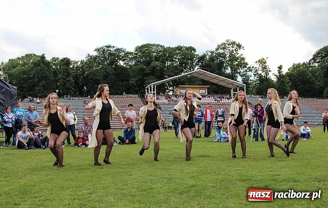 Zdjęcie w galerii na portalu naszraciborz.pl: Prezentacje grup z RCK drugiego dnia Dni Raciborza  wiadomości z regionu