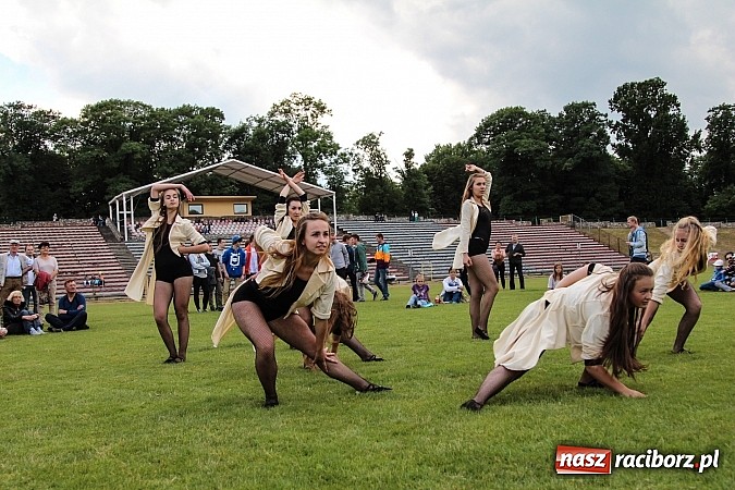 Zdjęcie w galerii na portalu naszraciborz.pl: Prezentacje grup z RCK drugiego dnia Dni Raciborza  wiadomości z regionu