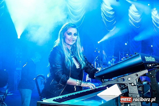 Zdjęcie w galerii na portalu naszraciborz.pl: Spóźniony, ale zawsze zachwycający Bajm wiadomości z regionu