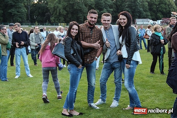 Zdjęcie w galerii na portalu naszraciborz.pl: Spóźniony, ale zawsze zachwycający Bajm wiadomości z regionu