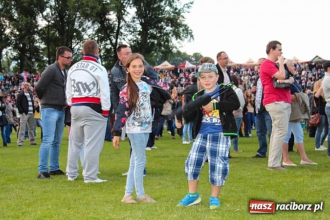 Zdjęcie w galerii na portalu naszraciborz.pl: Spóźniony, ale zawsze zachwycający Bajm wiadomości z regionu