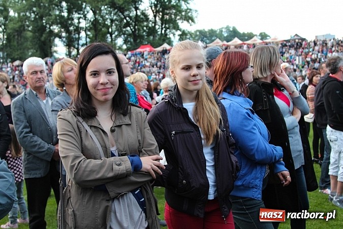 Zdjęcie w galerii na portalu naszraciborz.pl: Spóźniony, ale zawsze zachwycający Bajm wiadomości z regionu