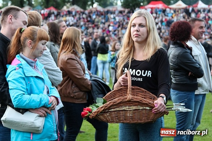 Zdjęcie w galerii na portalu naszraciborz.pl: Spóźniony, ale zawsze zachwycający Bajm wiadomości z regionu