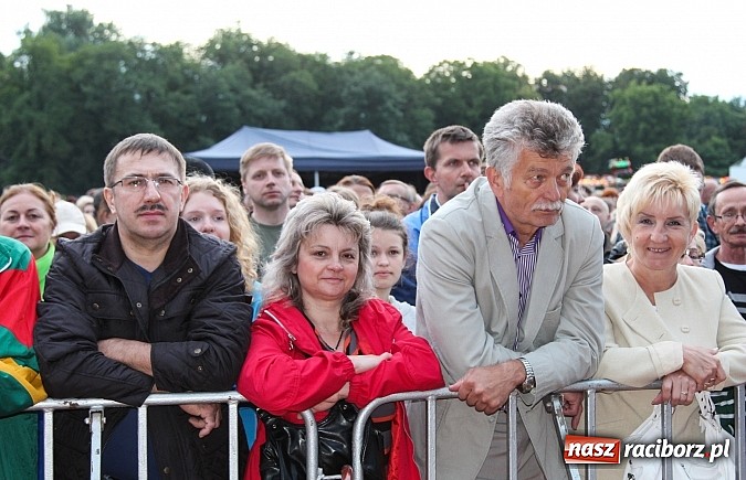 Zdjęcie w galerii na portalu naszraciborz.pl: Spóźniony, ale zawsze zachwycający Bajm wiadomości z regionu