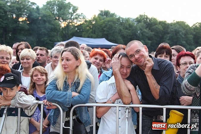 Zdjęcie w galerii na portalu naszraciborz.pl: Spóźniony, ale zawsze zachwycający Bajm wiadomości z regionu