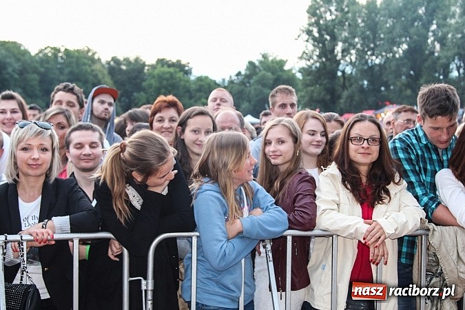 Zdjęcie w galerii na portalu naszraciborz.pl: Spóźniony, ale zawsze zachwycający Bajm wiadomości z regionu