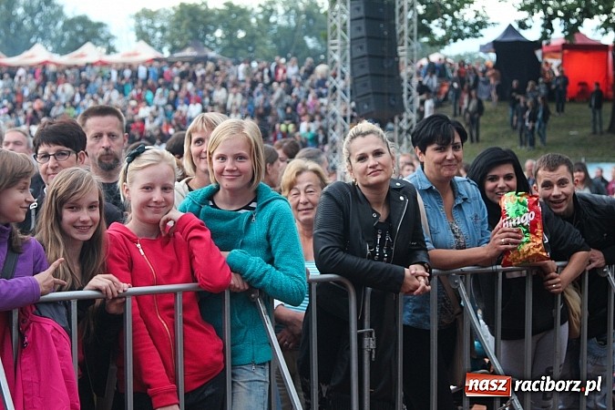 Zdjęcie w galerii na portalu naszraciborz.pl: Spóźniony, ale zawsze zachwycający Bajm wiadomości z regionu