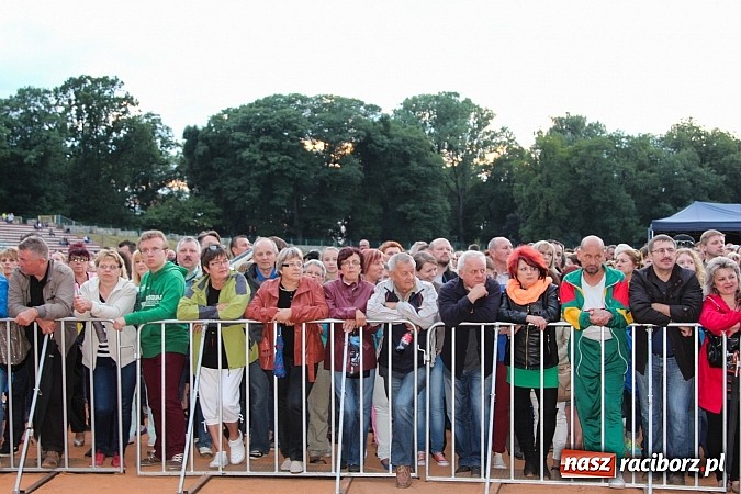 Zdjęcie w galerii na portalu naszraciborz.pl: Spóźniony, ale zawsze zachwycający Bajm wiadomości z regionu