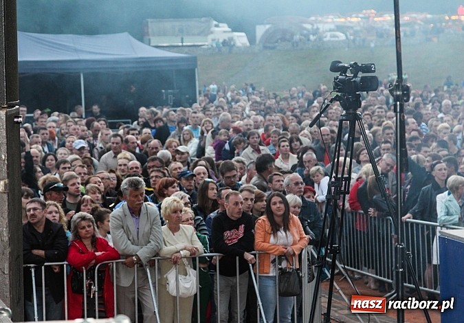 Zdjęcie w galerii na portalu naszraciborz.pl: Spóźniony, ale zawsze zachwycający Bajm wiadomości z regionu