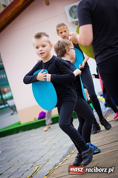 Zdjęcie w galerii na portalu naszraciborz.pl: Teatry uliczne na Dni Raciborza  wiadomości z regionu