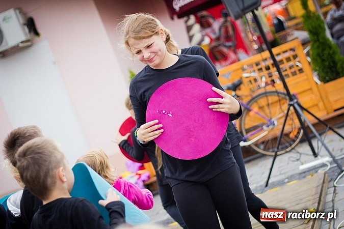 Zdjęcie w galerii na portalu naszraciborz.pl: Teatry uliczne na Dni Raciborza  wiadomości z regionu