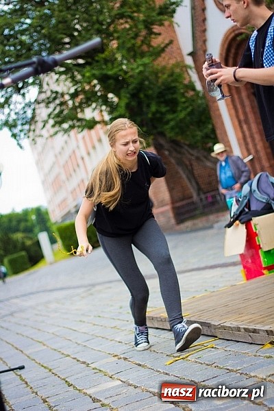Zdjęcie w galerii na portalu naszraciborz.pl: Teatry uliczne na Dni Raciborza  wiadomości z regionu