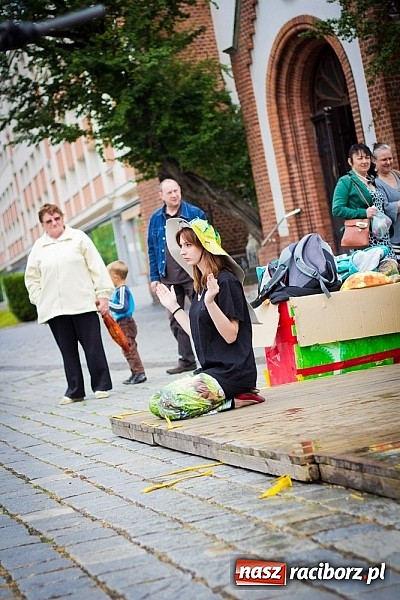 Zdjęcie w galerii na portalu naszraciborz.pl: Teatry uliczne na Dni Raciborza  wiadomości z regionu