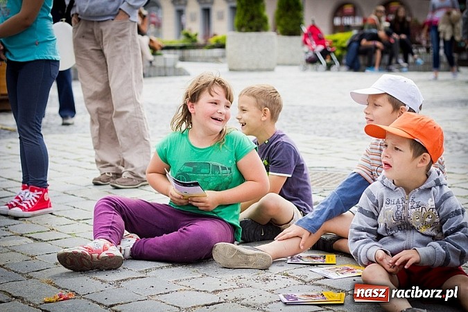 Zdjęcie w galerii na portalu naszraciborz.pl: Teatry uliczne na Dni Raciborza  wiadomości z regionu
