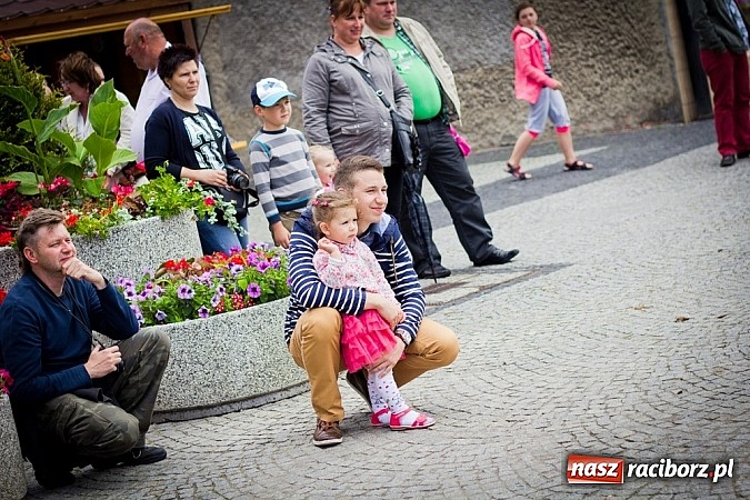 Zdjęcie w galerii na portalu naszraciborz.pl: Teatry uliczne na Dni Raciborza  wiadomości z regionu