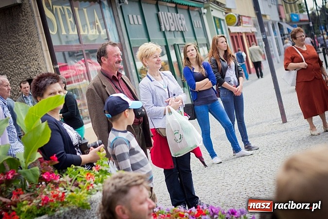 Zdjęcie w galerii na portalu naszraciborz.pl: Teatry uliczne na Dni Raciborza  wiadomości z regionu